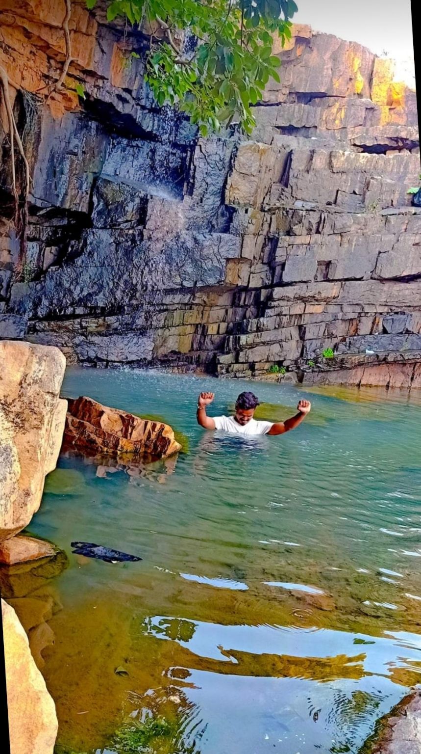 Photo of रीवा से 90km दूर इस गांव की ख़ूबसूरती से पर्यटक अभी भी हैं अनभिज्ञ by Yadav Vishal