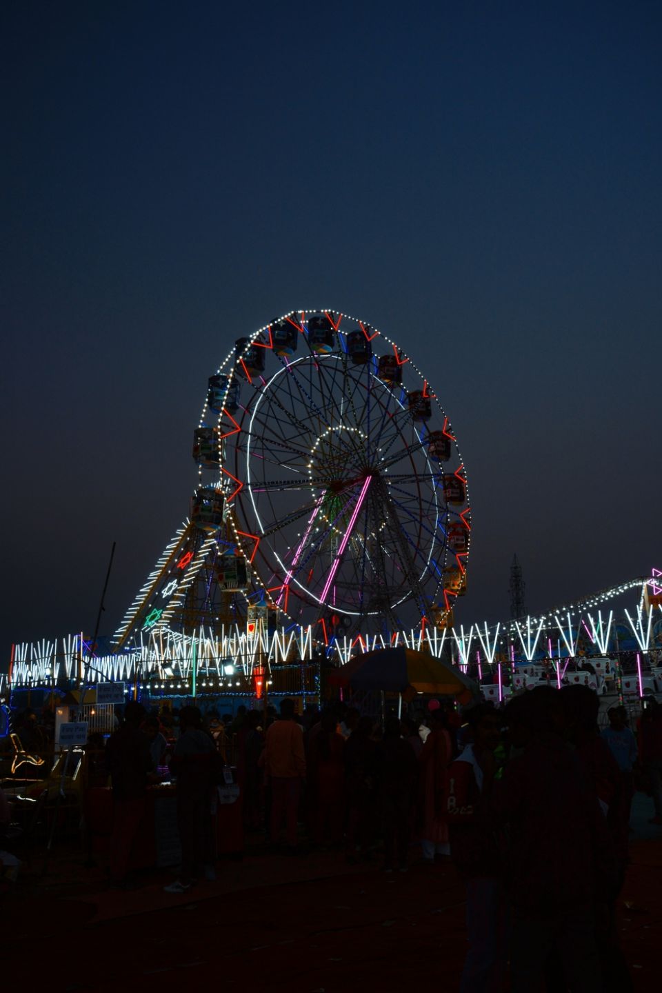 Photo of महाशिवरात्रि पर लगने वाले कुछ प्रसिद्ध मेले जहां इस शिवरात्रि घूमने का कर सकते हैं प्लान by Yadav Vishal