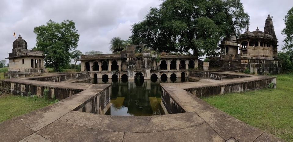 Photo of सिर्फ अफिम के लिए नहीं अपने टूरिस्ट स्पॉट के लिए भी फेमस हैं मध्य प्रदेश का यह शहर by Yadav Vishal