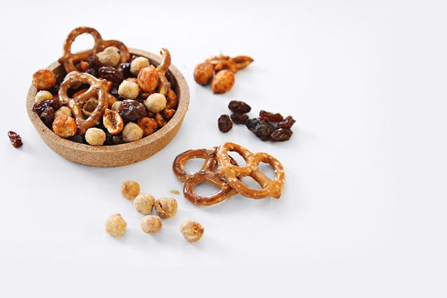 Photo of The Pahadi Traveller - Travelogue: Healthy Snacks For Your Next Road Trip 4/4 by The Pahadi Traveller