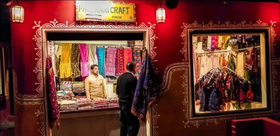 Photo of चोखी ढाणी जयपुर : एक राजस्थानी शहरी गाँव, जहा आकर आपको दिखेगी
राजस्थान की अद्भुत कला संस्कृति। by Smita Yadav