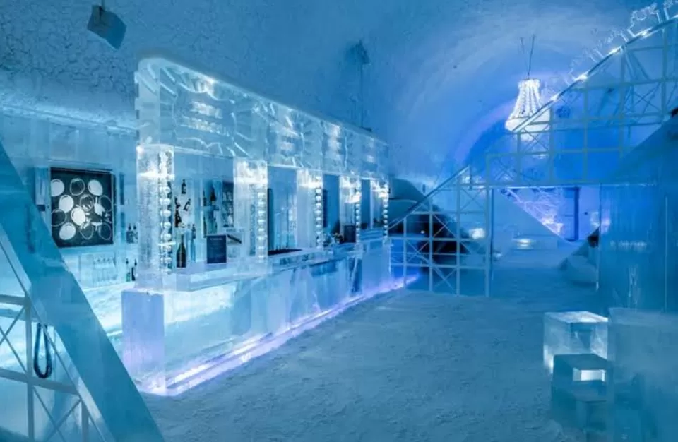 Photo of अजब गज़ब: रहिए एक ऐसे होटल में जो सर्दी ख़त्म होते ही पिघल जाता है by Smita Yadav