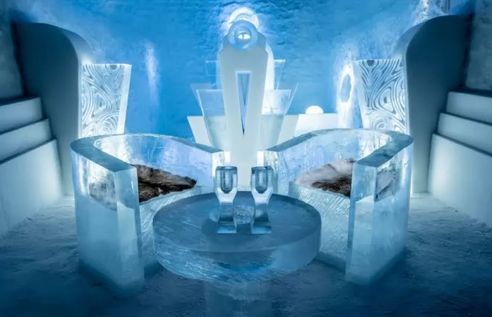 Photo of अजब गज़ब: रहिए एक ऐसे होटल में जो सर्दी ख़त्म होते ही पिघल जाता है by Smita Yadav