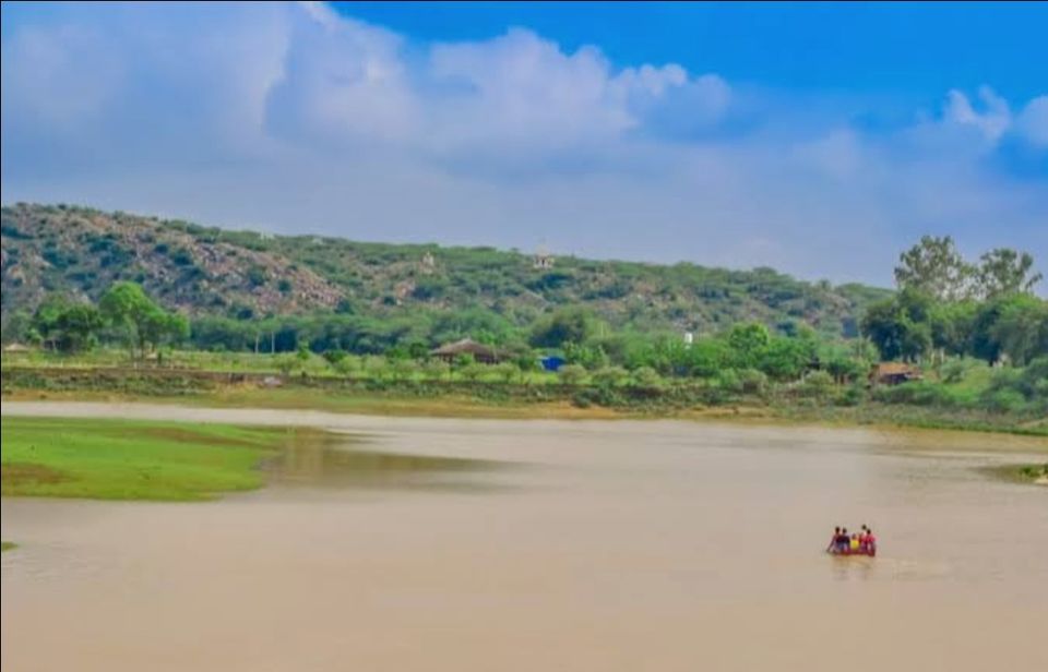 Photo of गुरुग्राम के आस-पास है 6 बेस्ट लेक, जहां आप दोस्तों के साथ मना सकते हैं पिकनिक by Smita Yadav