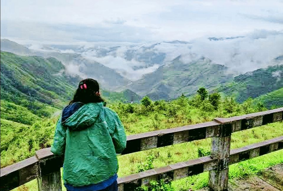 Photo of खासी हिल्स: मेघालय में घूमने के लिए है बेहद खूबसूरत जगह, एक बार जरूर जाएं by Smita Yadav