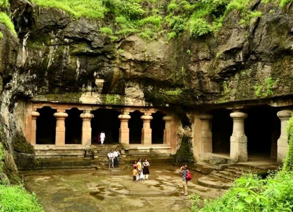 Photo of भारत की इन 10 प्रसिद्ध गुफाओं की सैर, आपको कराएंगी एक अद्भुत रोमांच का अनुभव, जानिए कैसे by Smita Yadav
