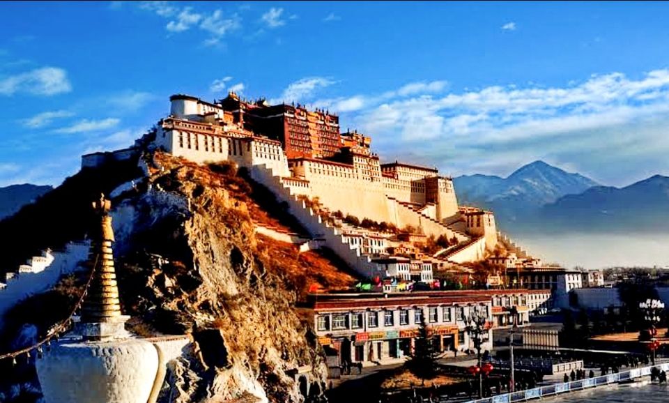 Photo of धर्मशाला के 10 बेहतरीन पर्यटक स्थल, जो आपकी यात्रा को बनाएंगे और भी ख़ास! क्या जानना चाहेंगे आप? by Smita Yadav