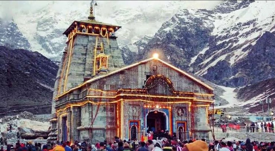 Photo of भारत के हजारों साल पुराने प्रसिद्ध मंदिर, जिनकी वास्तुकला और कलाकृति ऐसी कि आप देखते ही रह जायेंगे by Smita Yadav