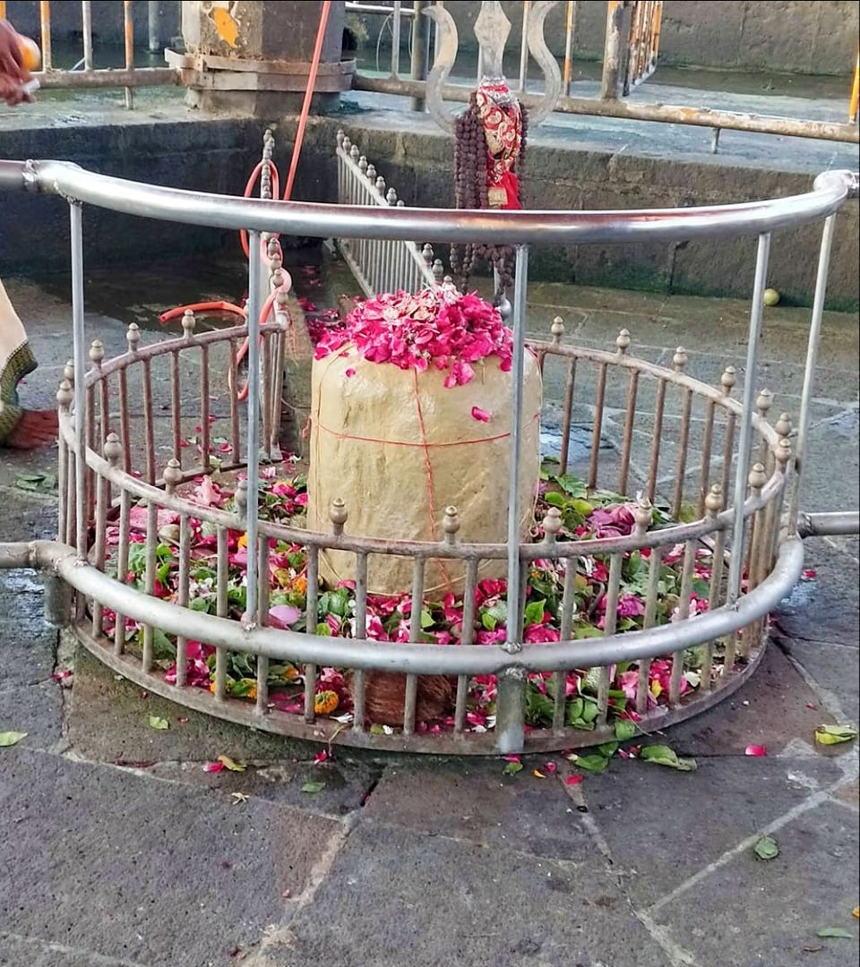Photo of ऐसा चमत्कारी मंदिर जो पलक झपकते हो जाता हैं सामने से गायब, जानिए इस अनोखे मंदिर का प्राचीन रहस्य? by Smita Yadav