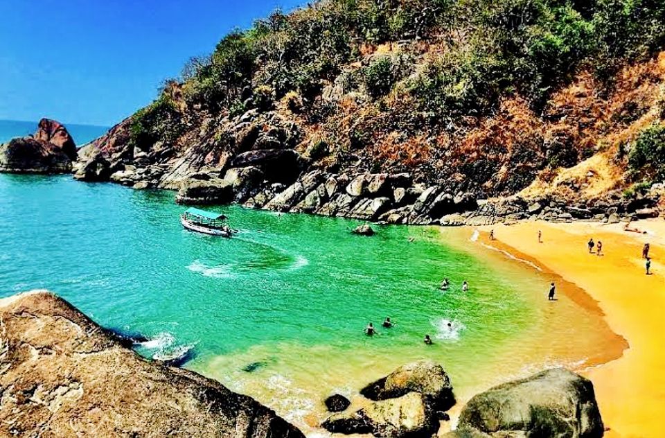 Photo of मानसून में पार्टनर के साथ गोवा की इन जगहों पर उठाएं बारिश का सुहावना लुत्फ, मज़ा हो जायेगा दोगुना by Smita Yadav