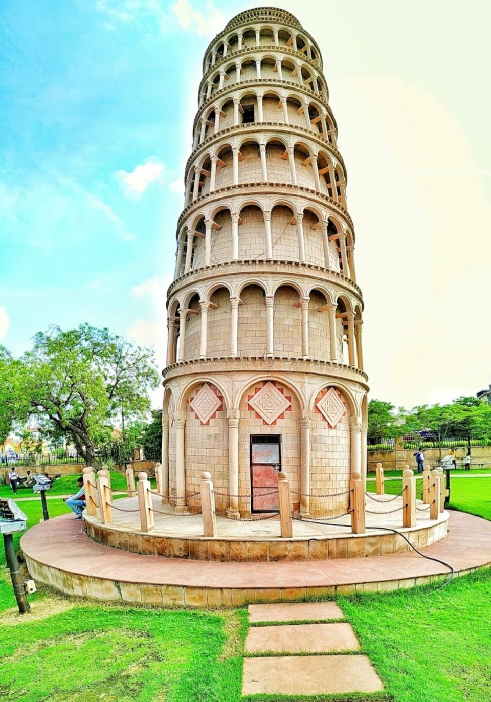 Photo of महज 5000 में करें दुनिया के सात अजूबों की सैर, जानिए कैसे? by Smita Yadav