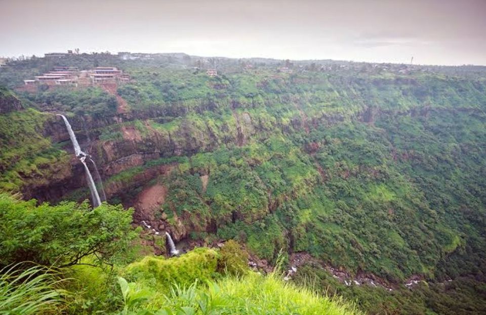 Photo of मानसून का आनंद लेना हैं तो अगस्त में प्लान करें इन बेहतरीन जगहों की ट्रिप, करेंगे खूब एन्जॉय by Smita Yadav