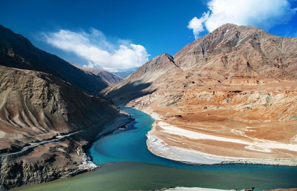 Photo of शादी से पहले खुलकर अपनी बैचलर लाइफ जीना चाहते हैं तो इन जगहों का दीदार ज़रूर करें, मस्ती होगी डबल by Smita Yadav