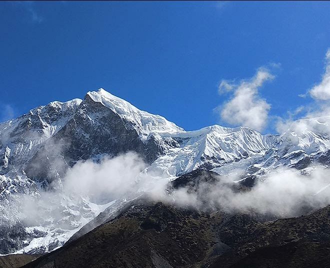 Photo of हिमाचल या उतराखंड नहीं बल्कि पूर्वोत्तर भारत के इन खूबसूरत पहाड़ों की करें सैर, आनंद होगा दुगुना by Smita Yadav