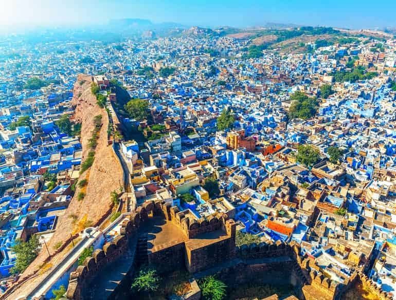 Photo of अगर अक्टूबर में है घूमने का प्लान तो इन जगहों पर पहुँच कर मिटाएँ अपने काम की थकान by Smita Yadav