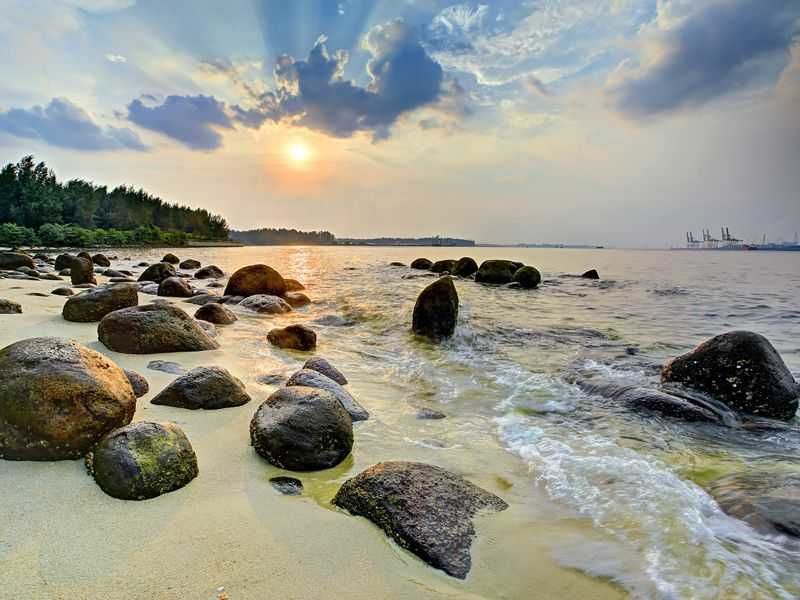 Photo of सिंगापुर के 10 शानदार बीच जो इसे बनाते हैं बीच का ख़ूबसूरत स्वर्ग 4/13 by Smita Yadav