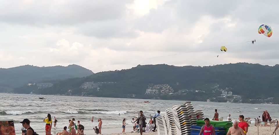 Photo of Solo traveler, detained baggage, Thai food tasting, island hopping, elephant bathing & more... by Sneha Das