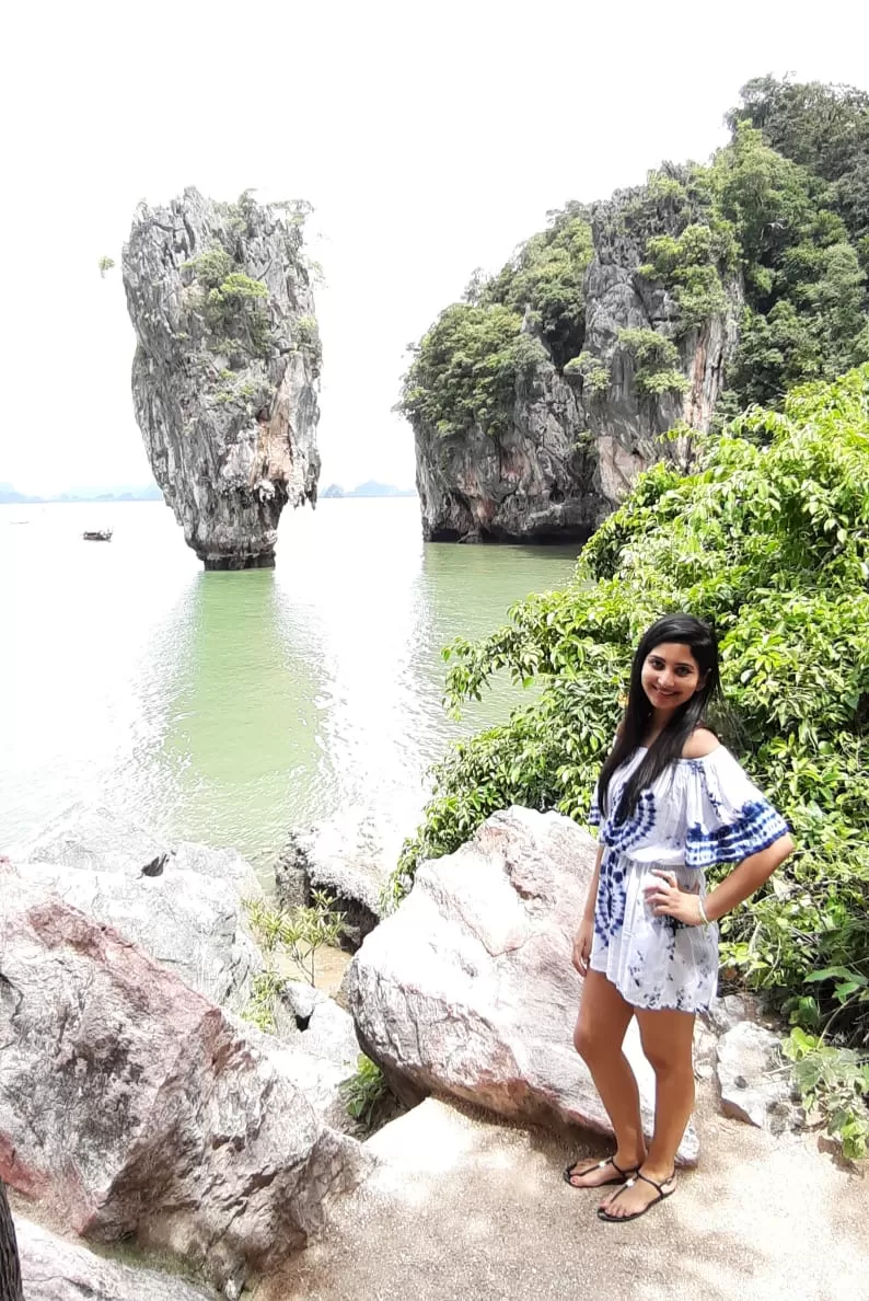 Photo of Solo traveler, detained baggage, Thai food tasting, island hopping, elephant bathing & more... by Sneha Das