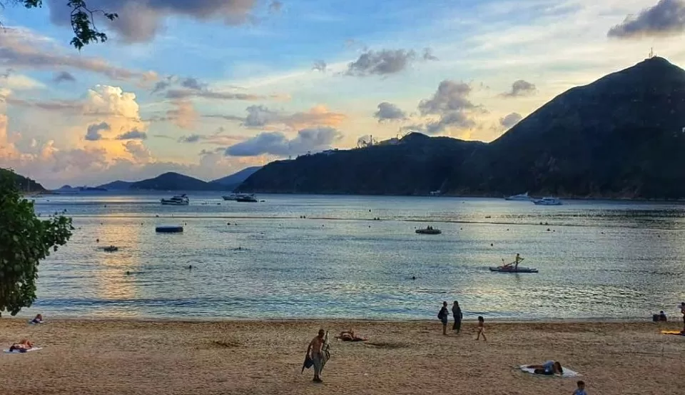Photo of Stanley Beach Road, Repulse Bay, Hong Kong by shivkriti pushkarna