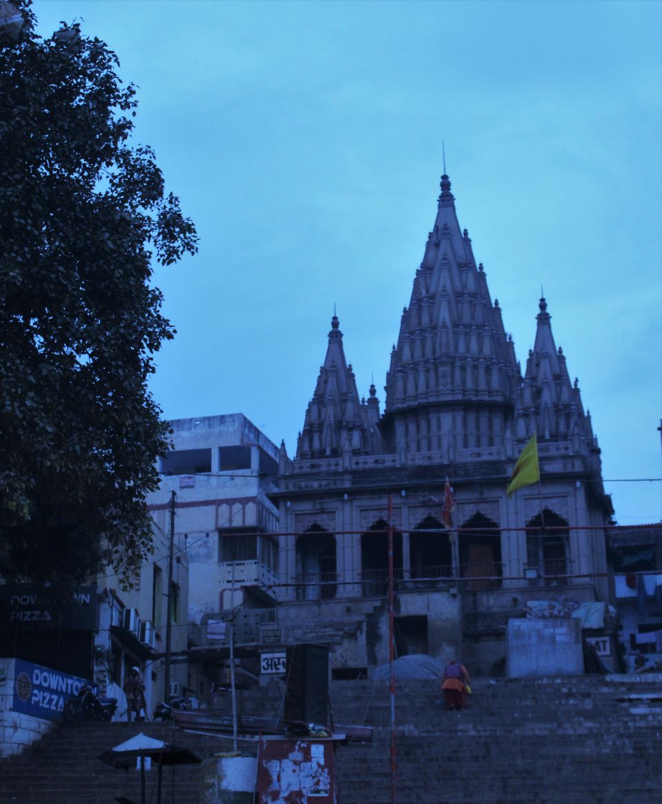 Photo of Varanasi, Uttar Pradesh, India by Krithika Saptarishi