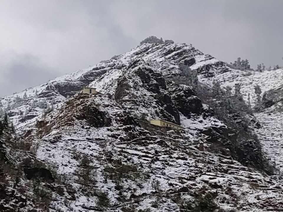 Photo of Dhanaulti by Niti Singh