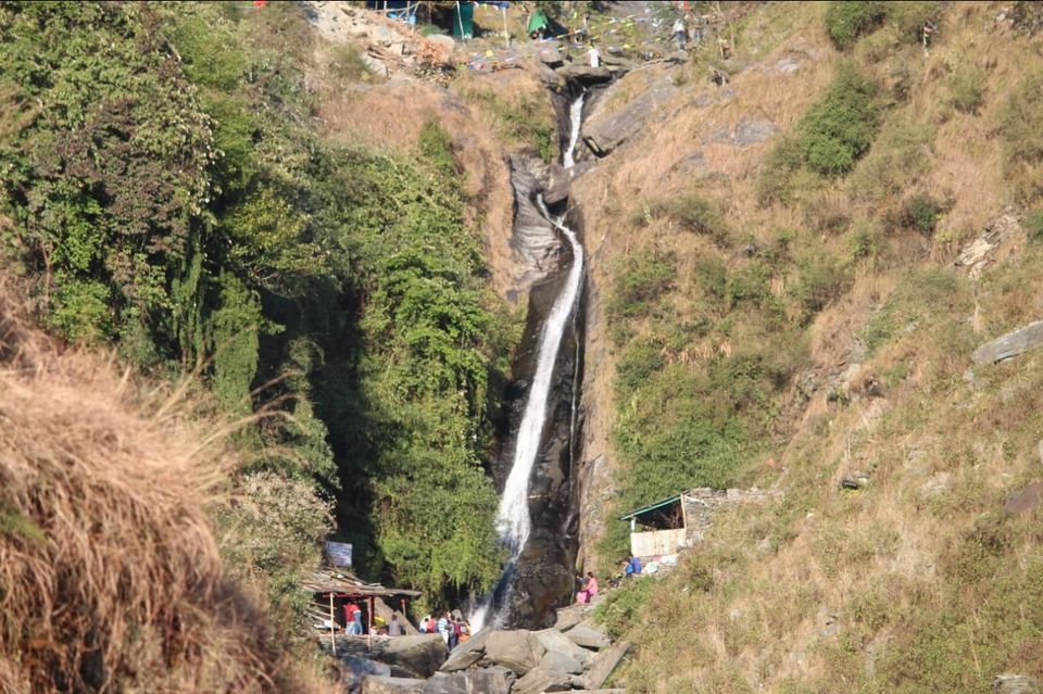 Photo of धर्मशाला हिमाचल 🖤🖤 मेरे को ऐसा लगता है ,यहाँ जिंदगी से मोहब्बत हो जाये पहाड़ो की ख़ूबसूरती देख ! by Niti Singh