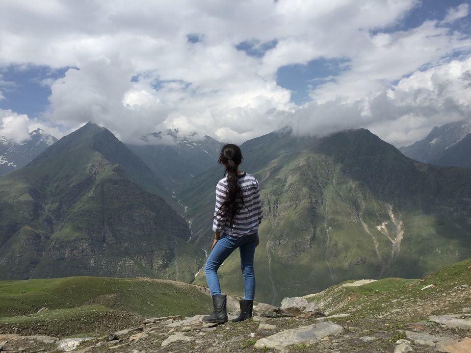 Photo of Mesmerizing Manali - Kheerganga Trek : Part I by Shivangi Johri