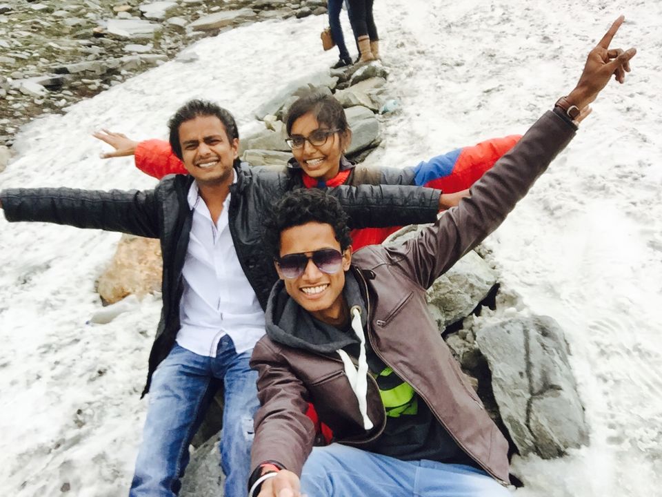 Photo of Mesmerizing Manali : Rohtang Pass Part II by Shivangi Johri