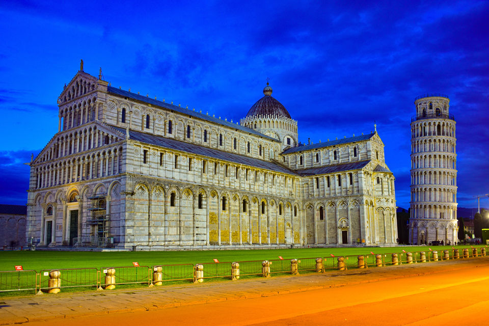 Photo of Piazza dei Miracoli, Piazza del Duomo, Pisa, Province of Pisa, Italy by Shivangi Johri