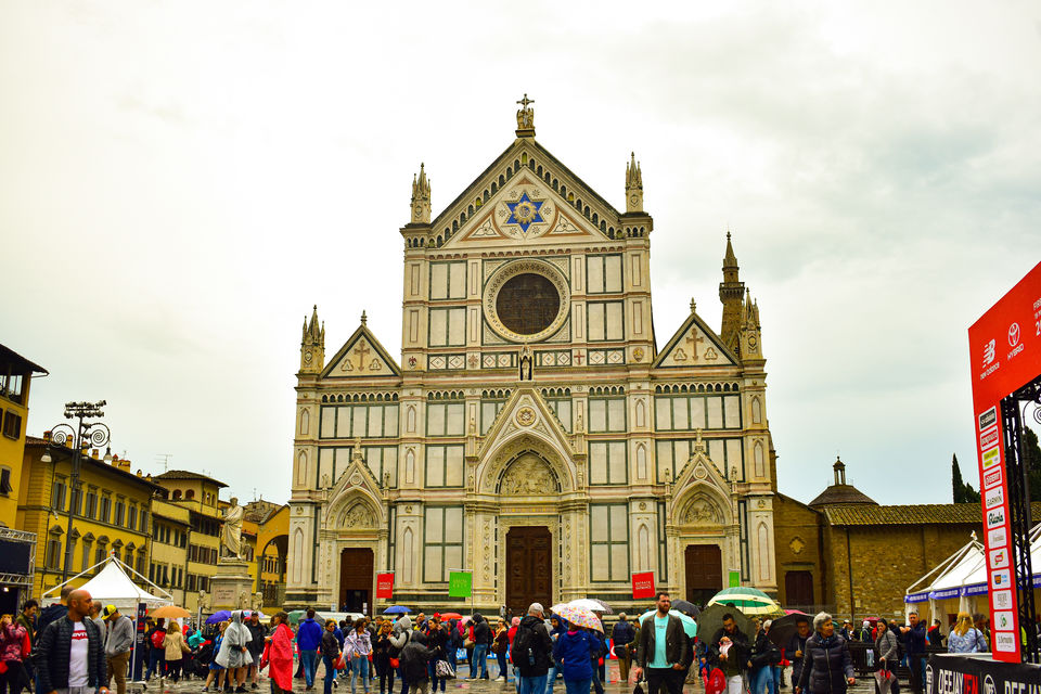 Photo of Santa Croce, Florence, Metropolitan City of Florence, Italy by Shivangi Johri