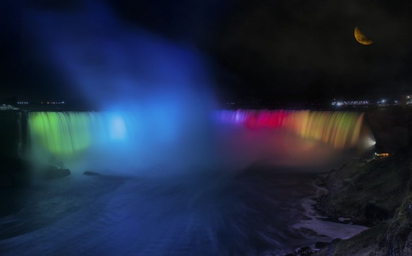 Photo of The Amazing Niagara Winter Festival of Lights – Illuminating & Inspiring! 5/5 by travelingworldwide123