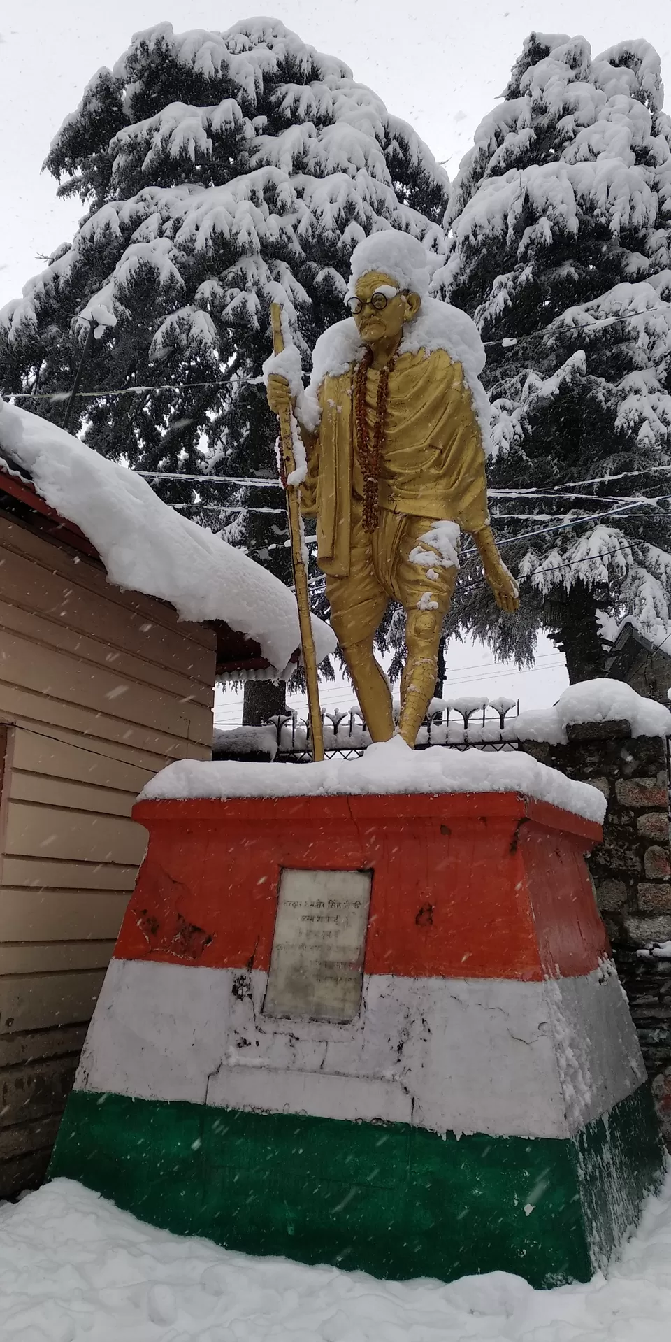Photo of Gandhi Chowk, Moti Tiba, Dalhousie, Himachal Pradesh by Pratik Shah (Dhannu)