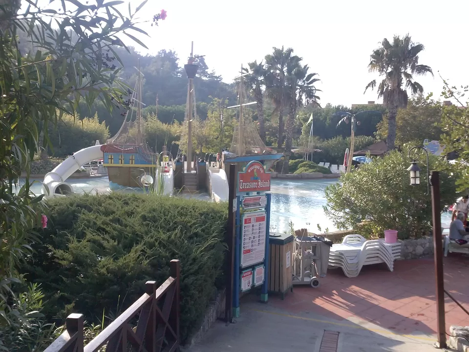 Photo of Aqua Fantasy, 35920 Selçuk/İzmir Province by Matt Cates