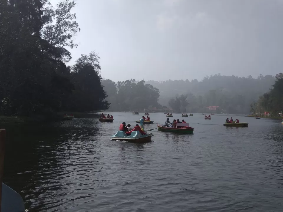 Photo of Kodaikanal Lake, Kodaikanal, Tamil Nadu by Pratiksha Gupta