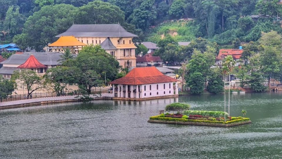 Photo of As Sri Lanka opens up for Indian Travelers, Here is a list of Budget Hotels below INR 3000 2/6 by Kuntala Banerjee