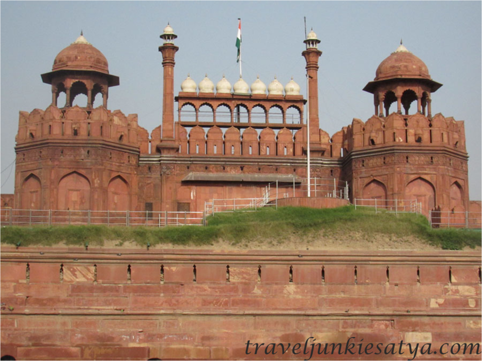 Photo of Charismatic Delhi – The Red Fort 1/8 by Satyaranjan Bai