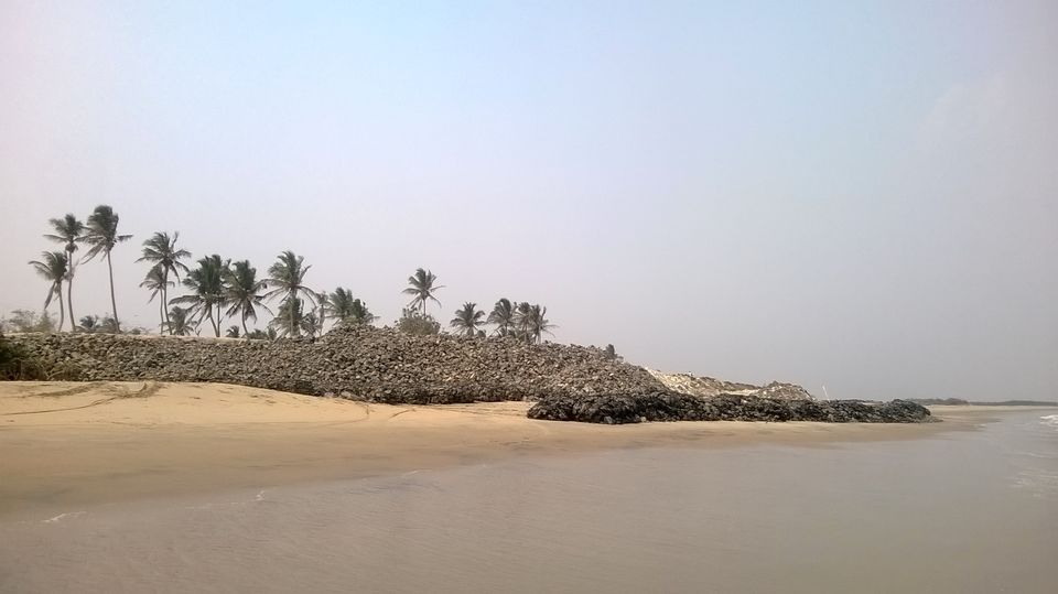 Photo of ‘Pentha Beach’ – An Unknown Name 5/8 by Satyaranjan bai