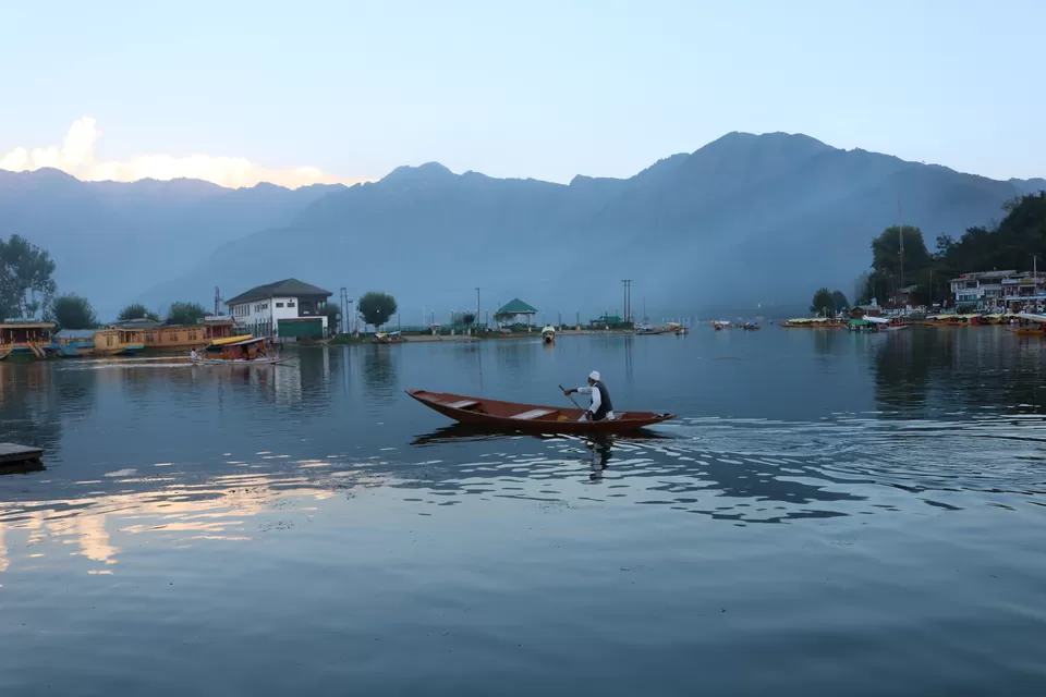 Photo of Dal Lake, Dal Lake, Srinagar by TheHerculeanRider