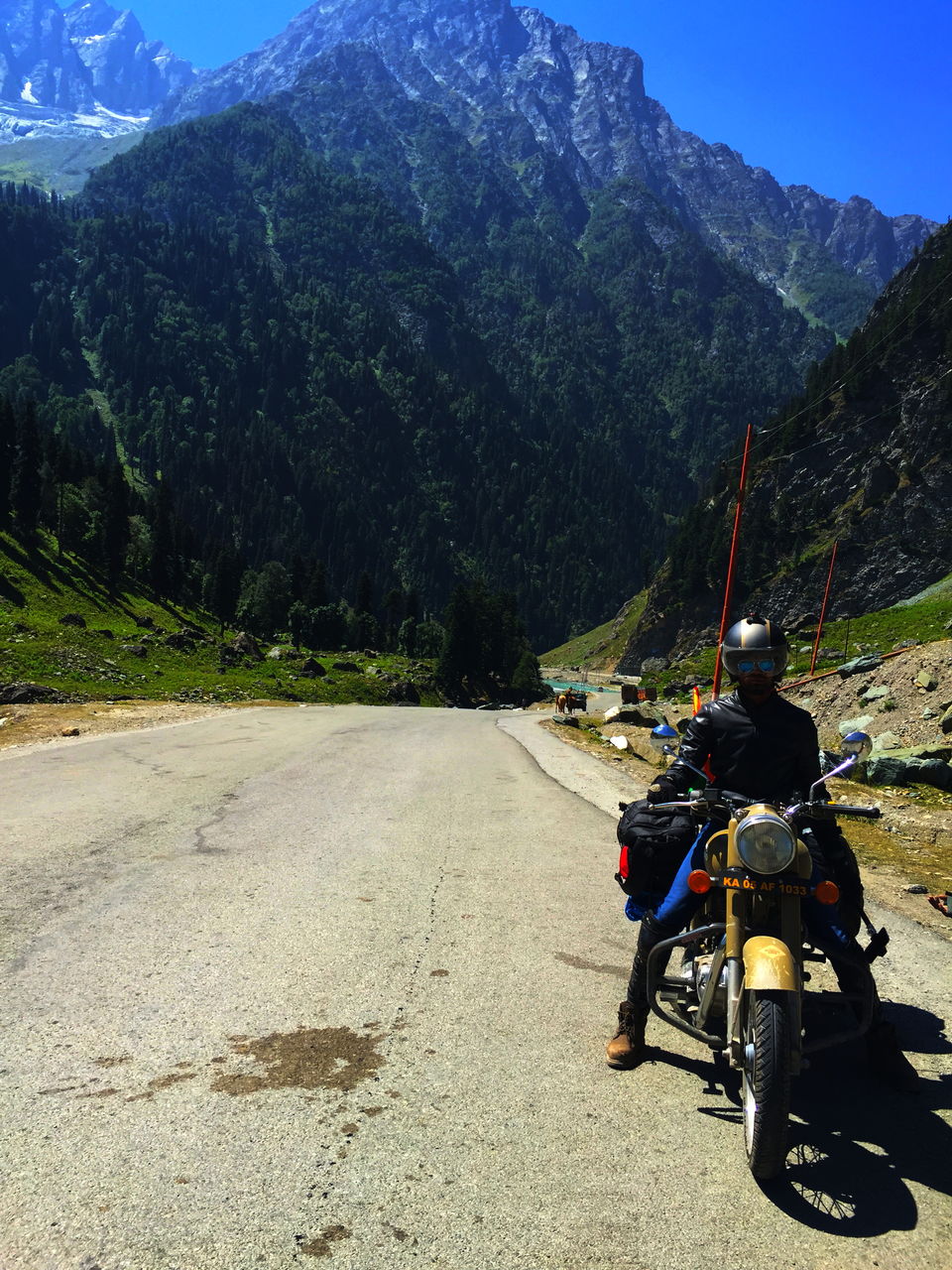 Photo of A journey far and beyond: Road trip from Bangalore to Leh on a Royal Enfield. 105/118 by TheHerculeanRider