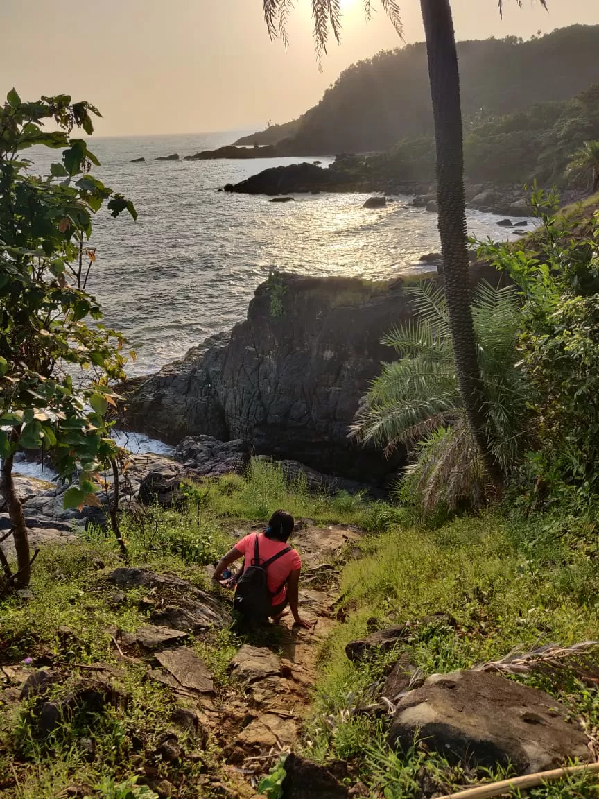 Photo of Om Beach - Half Moon Beach - Paradise Beach Trail, Gokarna, Karnataka, India by seema navale