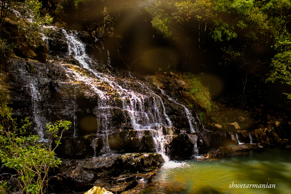 Photo of MEGHALAYA : LAND OF THE CLOUDS - PART-2 #fourcorners 1/1 by Shweta Subramanian