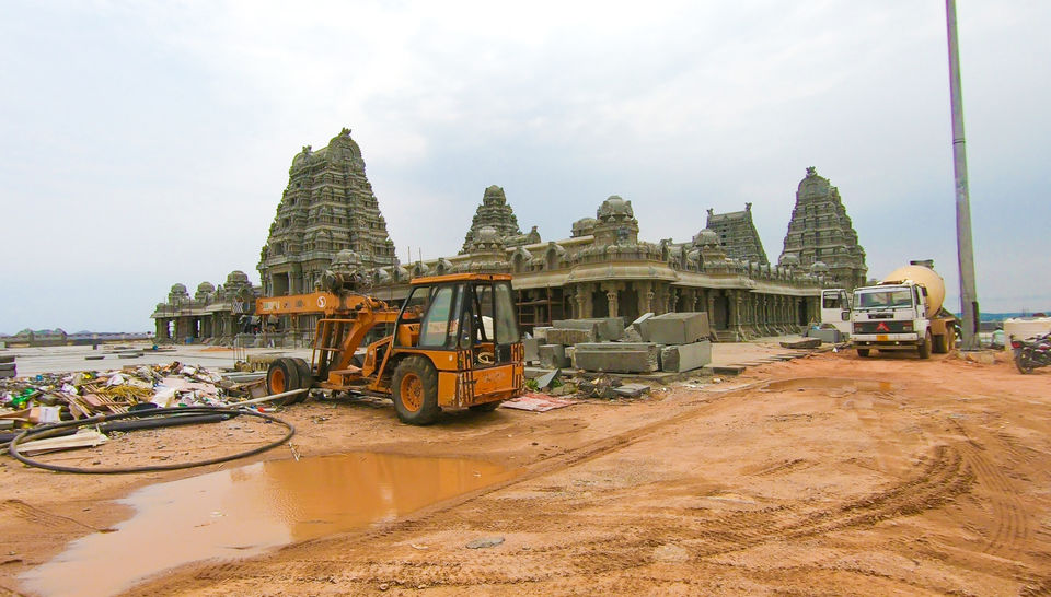Photo of Visiting A Temple after Lockdown by laxmanlxmn6