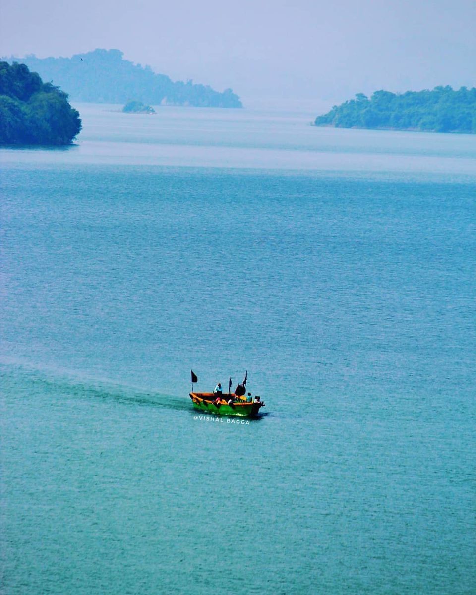 Photo of Bhakra Dam, Jangal Mehduda Bhakhra, Himachal Pradesh, India by रोशन सास्तिक