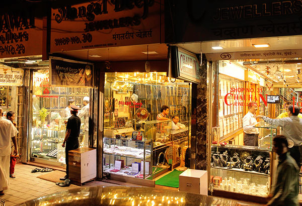 Photo of Zaveri Bazaar, Kalbadevi, Mumbai, Maharashtra, India by रोशन सास्तिक