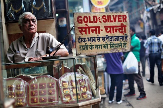Photo of Zaveri Bazaar, Kalbadevi, Mumbai, Maharashtra, India by रोशन सास्तिक