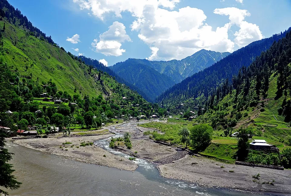 Photo of Kashmir Valley by रोशन सास्तिक