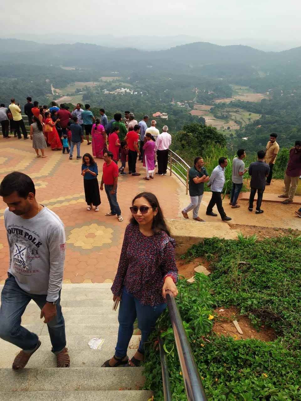 Photo of Raja's Seat, Stuart Hill, Madikeri, Karnataka, India by Aparajita
