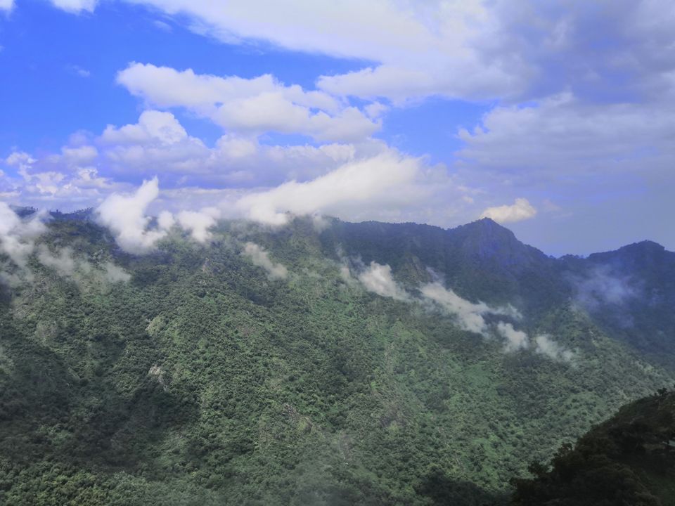 Photo of Dolphin Nose View Point, Dolphins nose Road, Alwarpet, Burliyar, Tamil Nadu, India by Aparajita