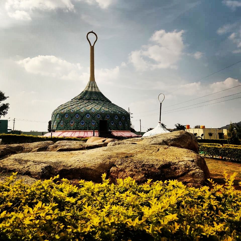 Photo of One Day Outing from Bangalore Part 1: Mandargiri Jain Temple by Aparajita