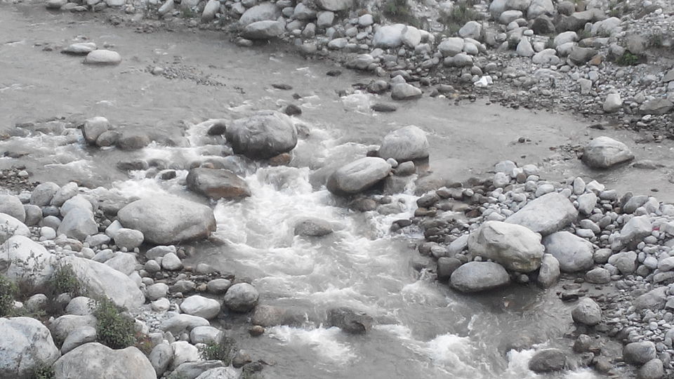 Photo of Neugal Khadd, Kangra, Himachal Pradesh, India by Aparajita